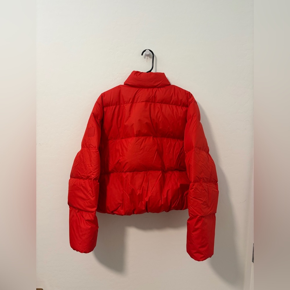 $200 New Athleta Red Summit Down Full zip / Snap Jacket - Candy Red - Womens XL - Picture 12 of 14